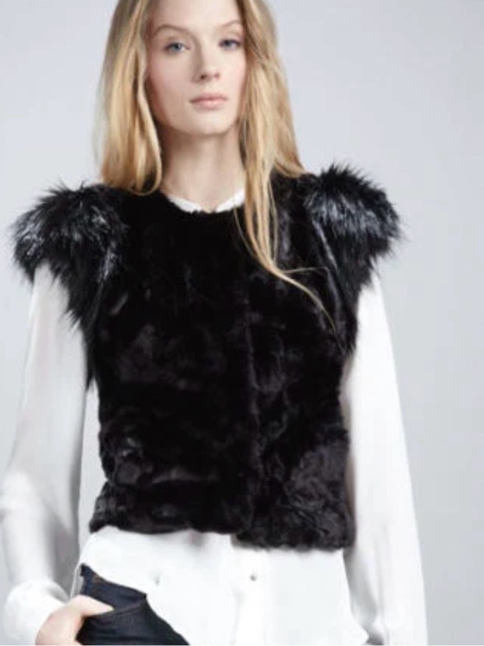 Skaist Taylor x Neiman Marcus Target Black Faux Fur Cap Sleeve Vest Size M